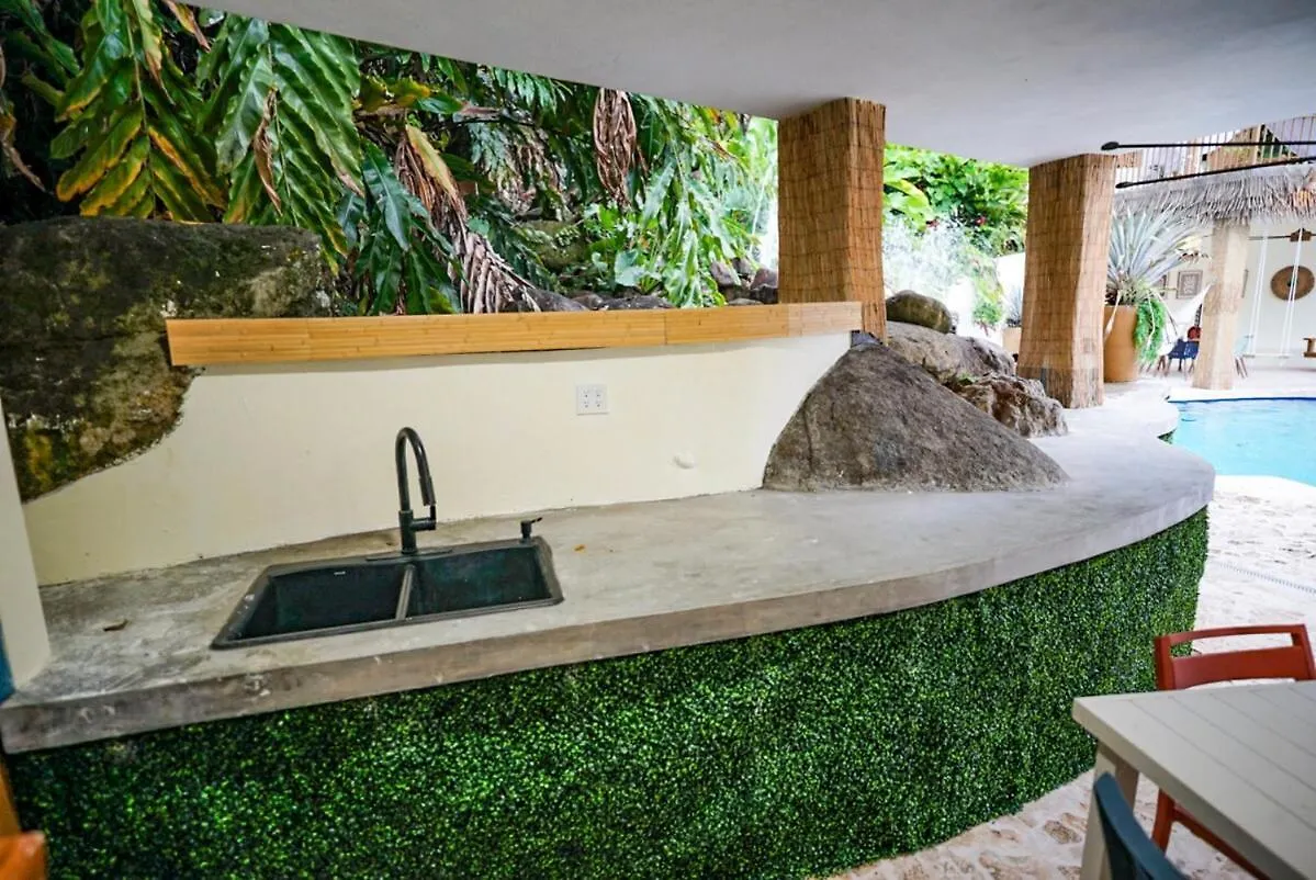 Villa Bali Entire Private Villa 5R 6Br & Pool Río Grande