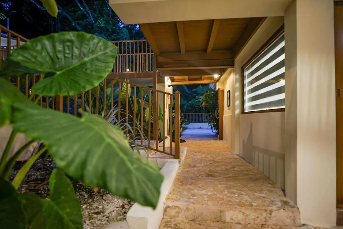 Villa Bali Entire Private Villa 5R 6Br & Pool  Río Grande
