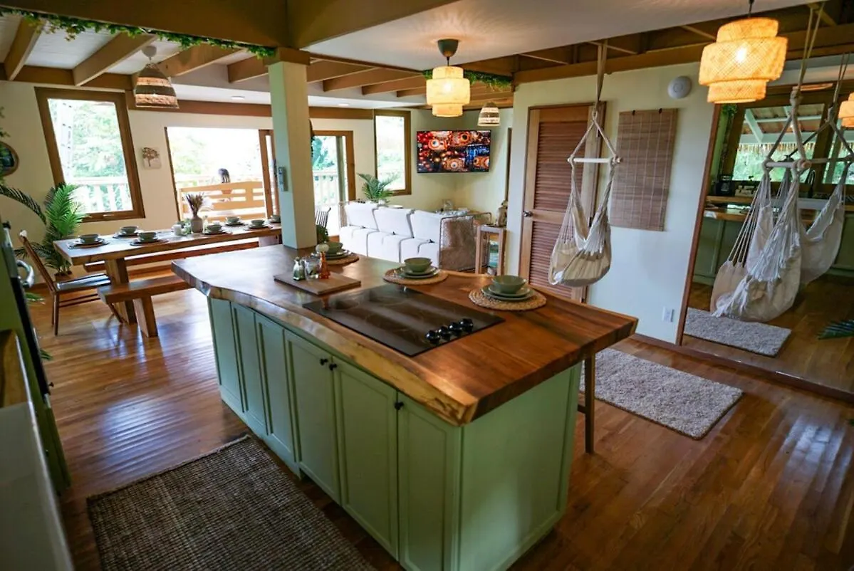 Villa Bali Entire Private Villa 5R 6Br & Pool