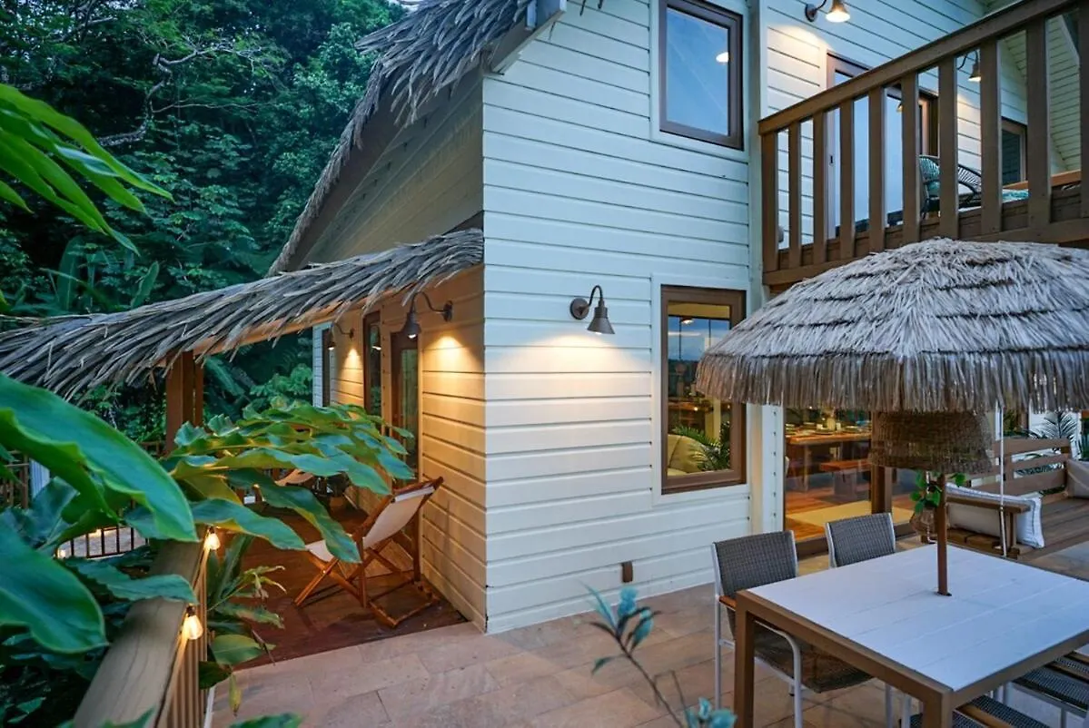 Villa Bali Entire Private Villa 5R 6Br & Pool  Rio Grande